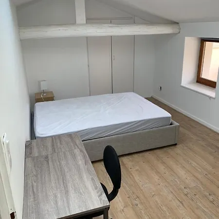 Agreable Maison De Ville En Plein Coeur De